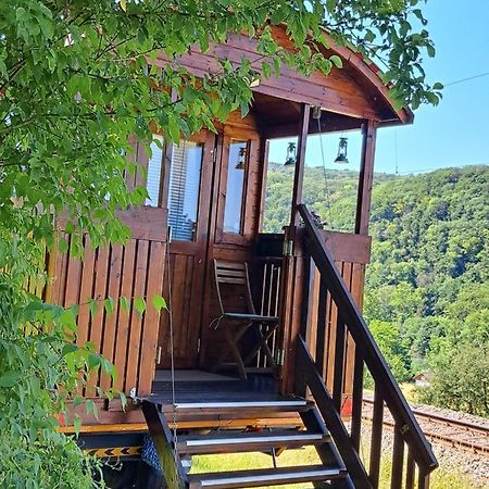 Autarkes Tiny House Mit Rheinblick Apartment Rumikon Екстериор снимка