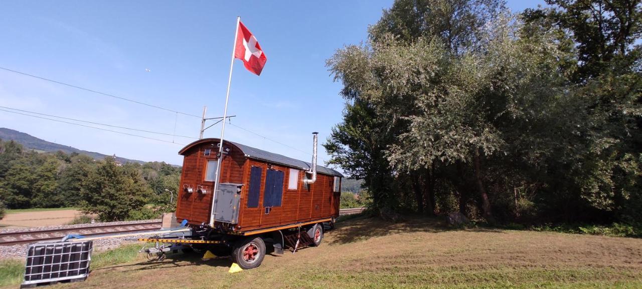 Autarkes Tiny House Mit Rheinblick Apartment Rumikon Екстериор снимка
