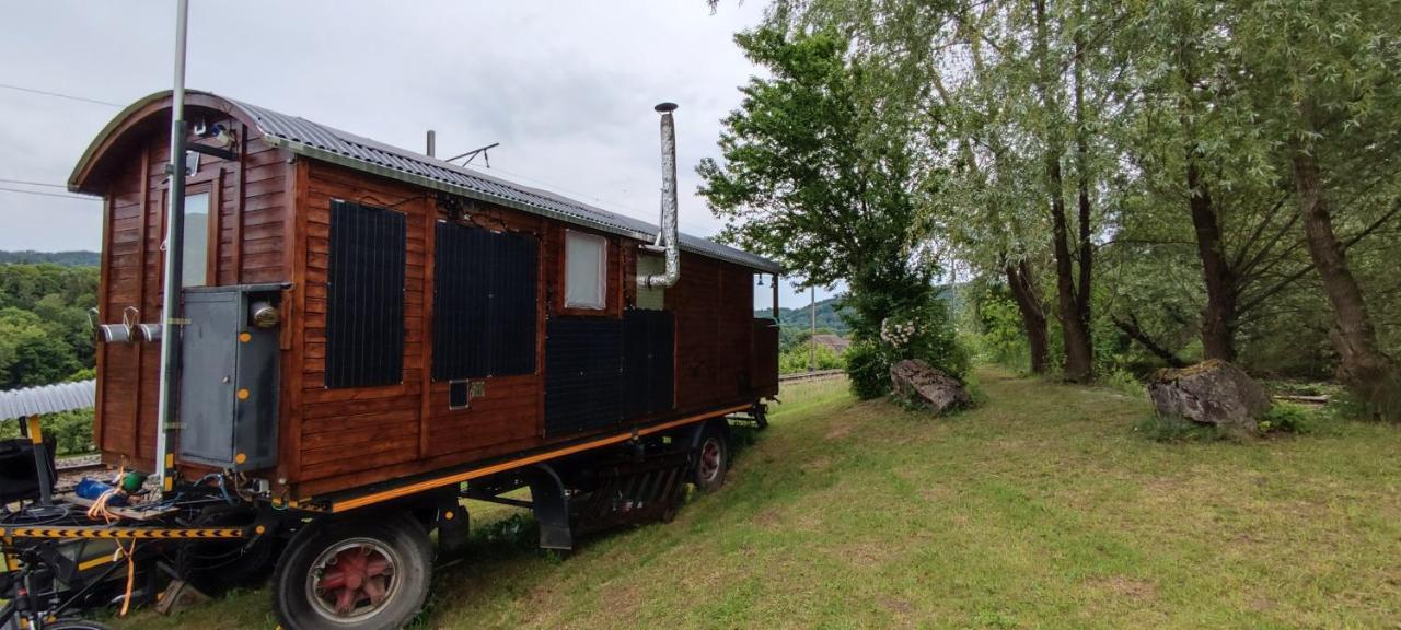 Autarkes Tiny House Mit Rheinblick Apartment Rumikon Екстериор снимка